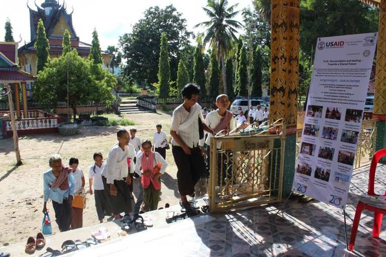 COMMUNITY-BASED TRUTH-TELLING CEREMONY – ពិធីបុណ្យសហគមន៍ស្តីអំពី ៉ ការស្វែងរកការពិត”